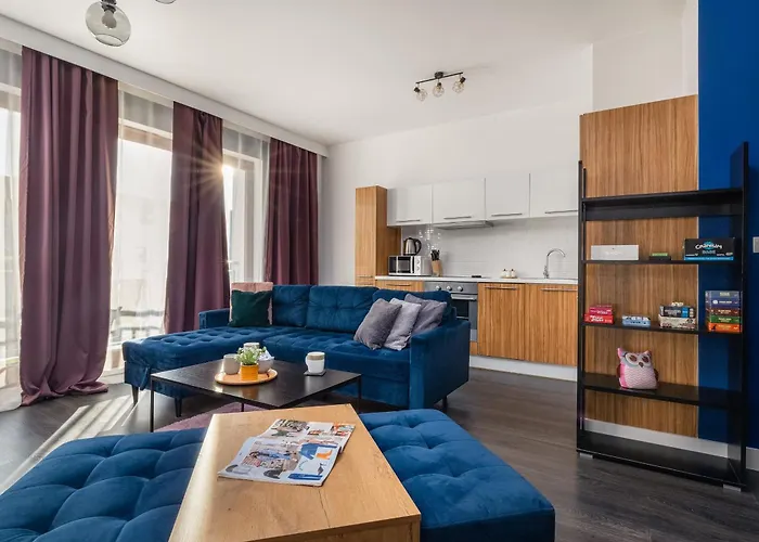 Mysterious Blue Apartment With Two Bedrooms And Balcony In Swinoujscie By Noclegi Renters