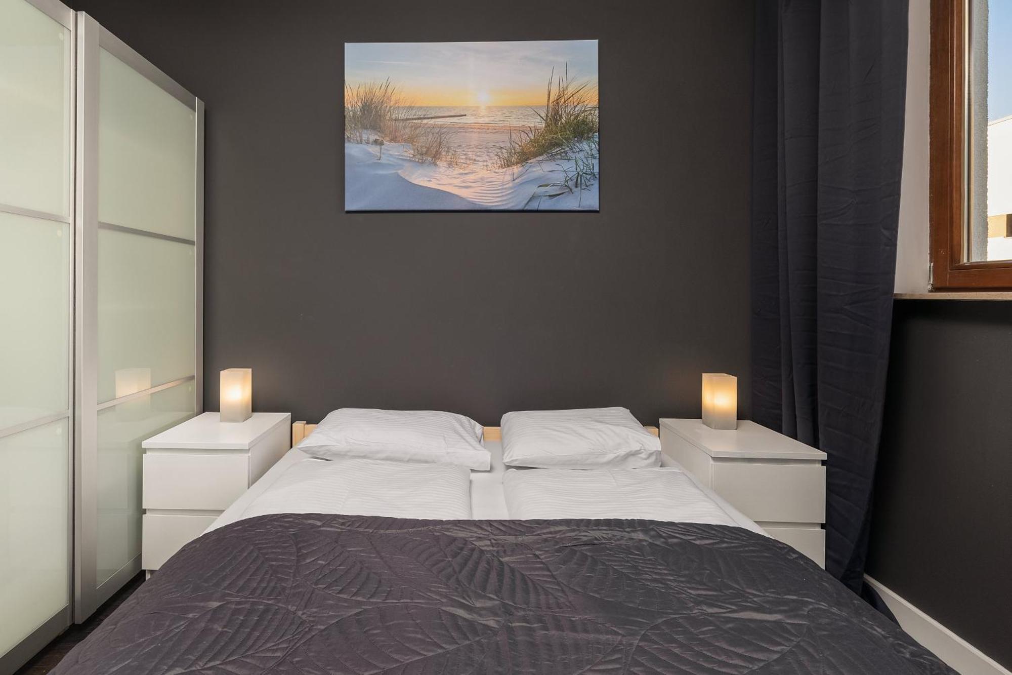 Mysterious Blue With Two Bedrooms And Balcony In By Renters * Swinoujscie